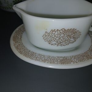 Pyrex Cream White Gravy Boat with Brown Floral Pattern